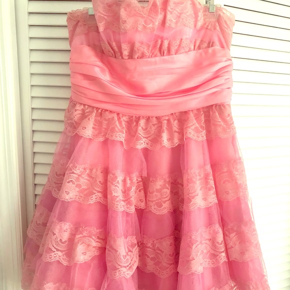 betsey johnson cocktail dress